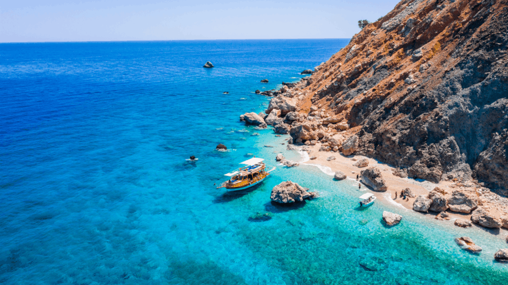 Antalya obala i pogled na more – popularna regija za obiteljski odmor u Turskoj