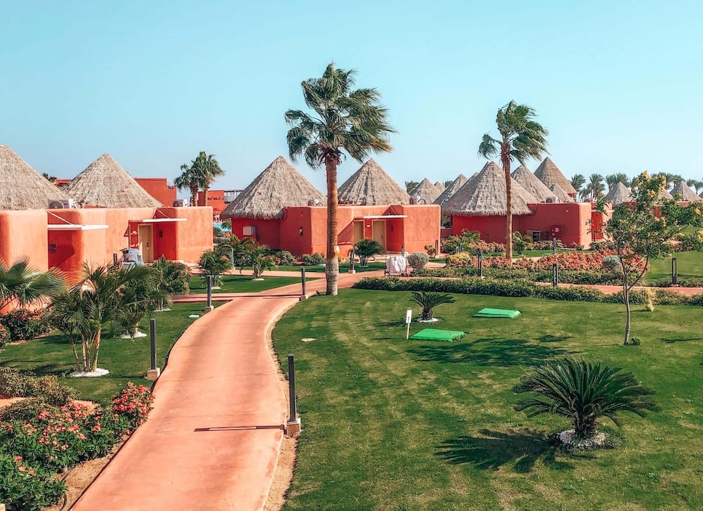 Sharm el Sheikh all inclusive: aktivnosti u resortu i opuštanje uz more
