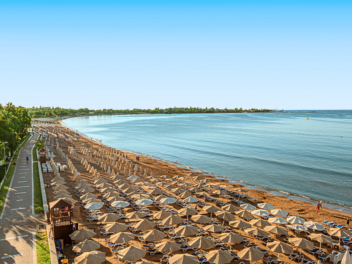 Plaža uz hotel alltoura Club Hotel Side Prenses Resort Spa u Sideu