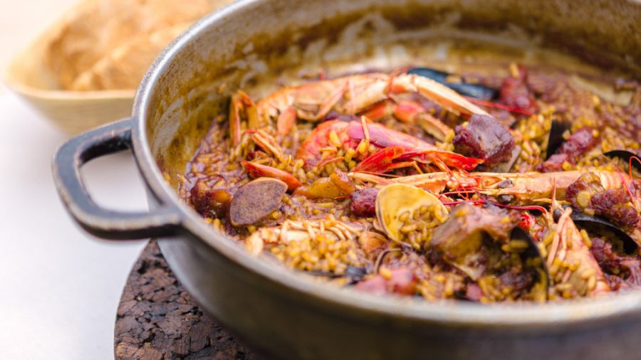 Gastronomija Costa Brave – lokalna jela, vino i mediteranski okusi