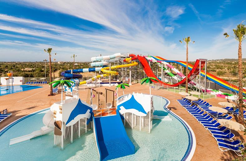 Hotel Splashworld Globales Bouganvilla na Mallorci s vodenim toboganima za obitelji