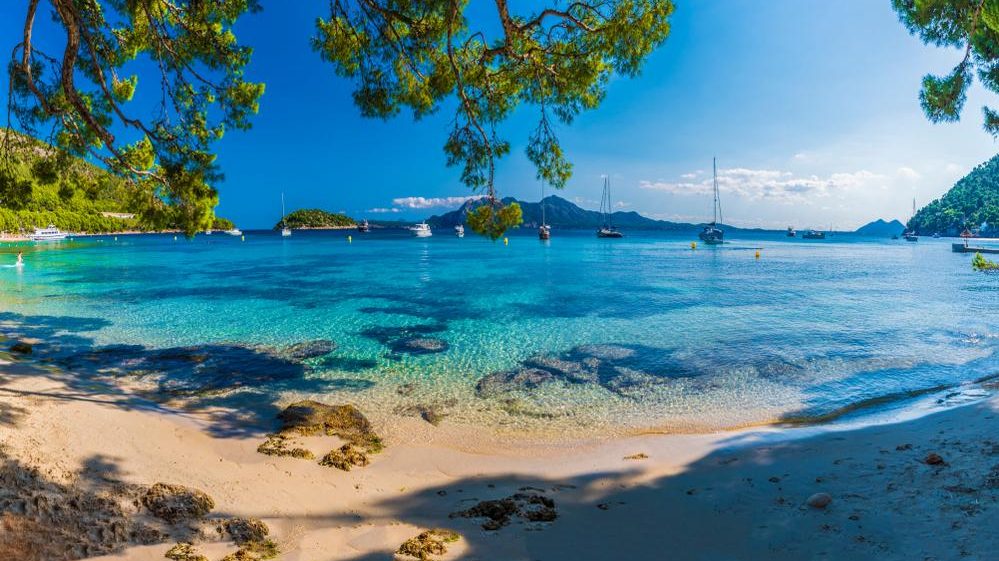 Mallorca u svibnju otkriva tirkizne uvale i obalu bez velikih gužvi