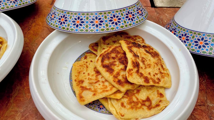 Msemen, tradicionalni marokanski doručak na tanjuru