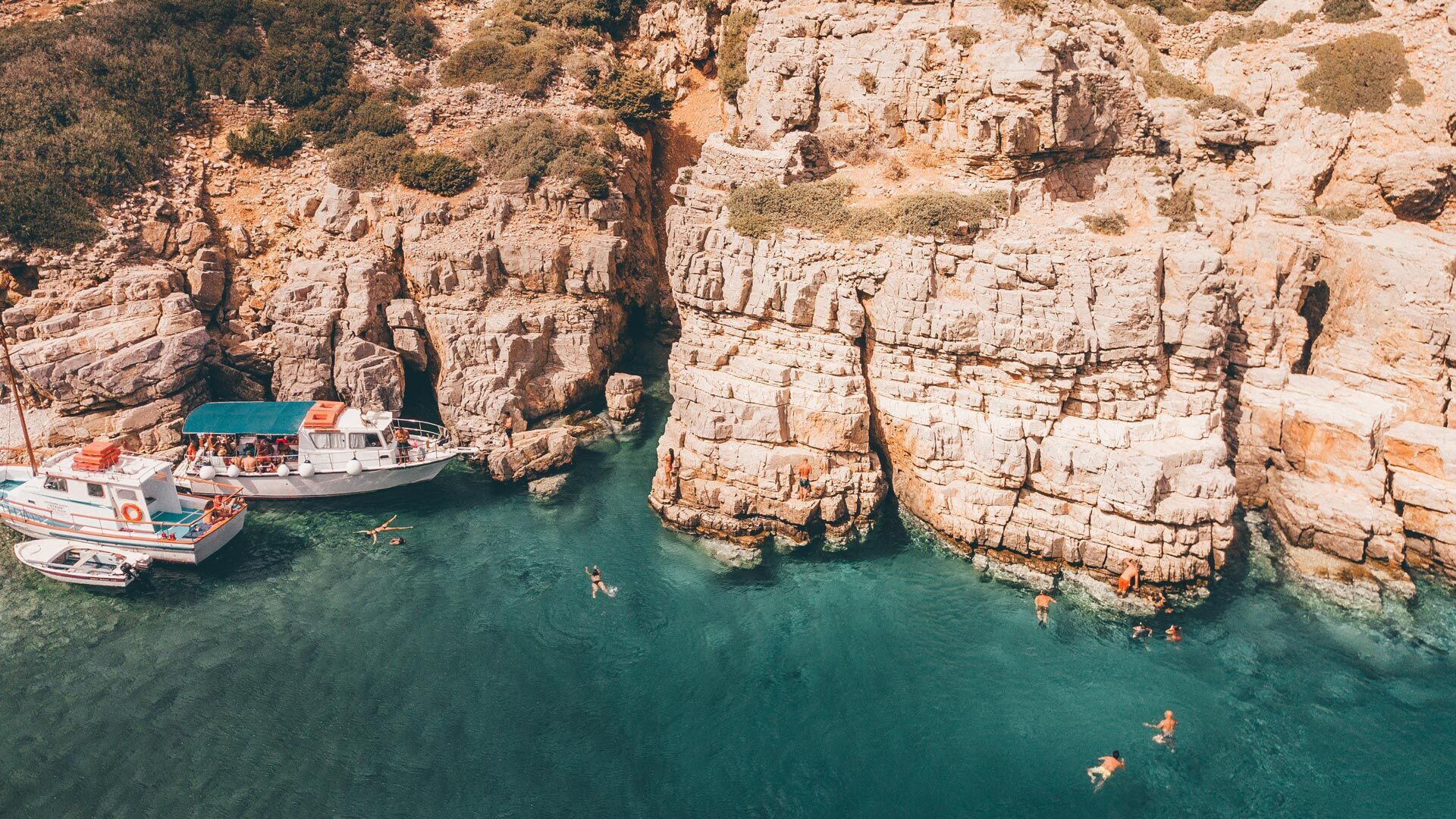 Izlet brodom na otok Saria s Karpatosa
