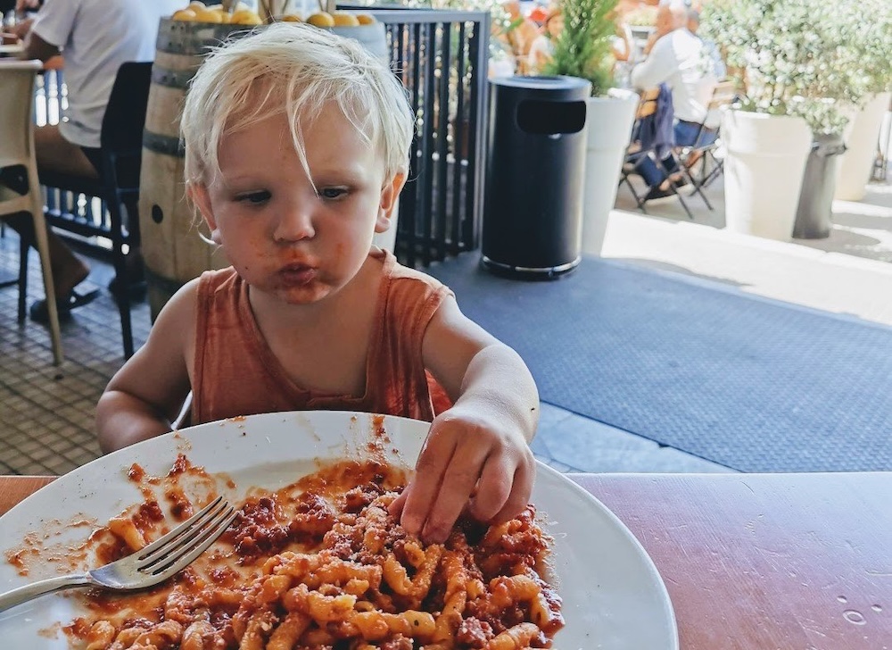 Busiate s pestom alla Trapanese kao tipična sicilijanska tjestenina s rajčicom i bademima