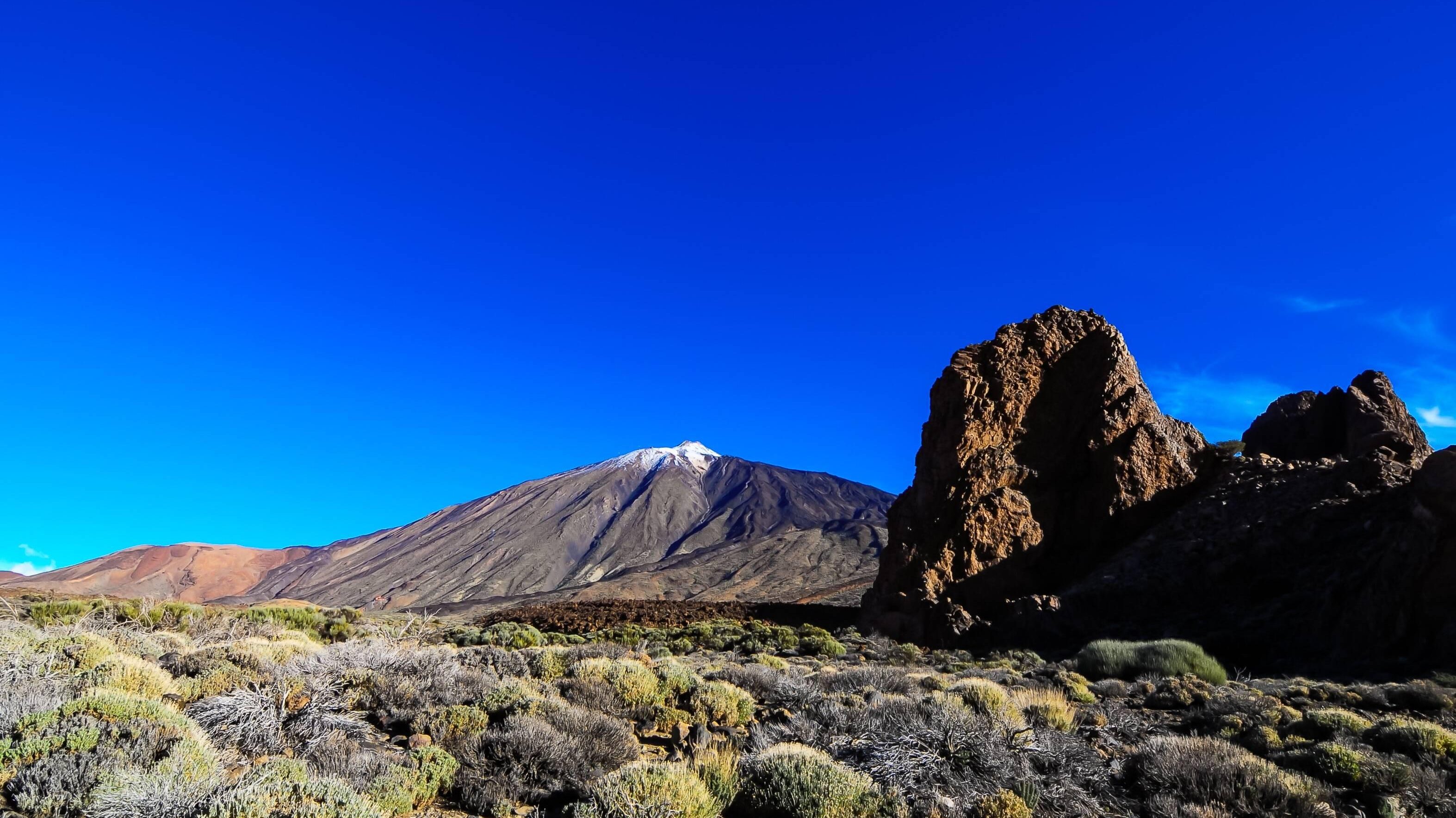Tenerife – planinski krajolik i pogled na otok, idealno za aktivni odmor i izlete